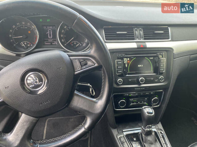 Черный Шкода Суперб, объемом двигателя 1.6 л и пробегом 280 тыс. км за 11299 $, фото 7 на Automoto.ua