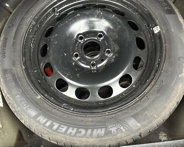 Черный Шкода Суперб, объемом двигателя 2 л и пробегом 316 тыс. км за 12299 $, фото 40 на Automoto.ua