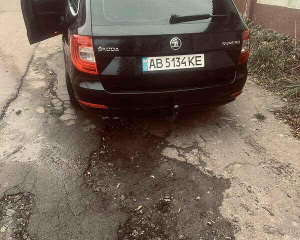 Чорний Шкода Суперб, об'ємом двигуна 2 л та пробігом 316 тис. км за 12300 $, фото 1 на Automoto.ua