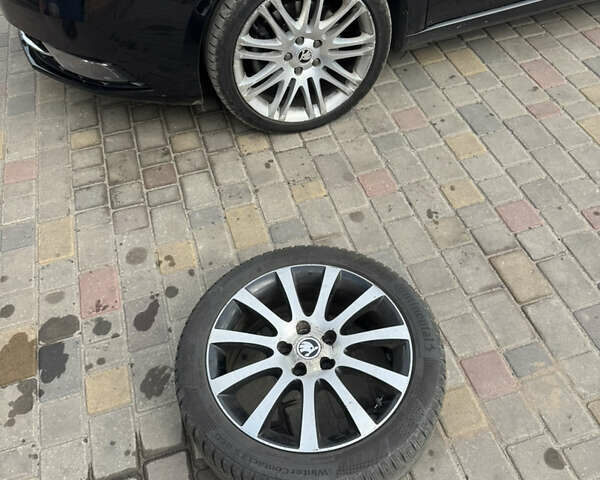 Черный Шкода Суперб, объемом двигателя 1.97 л и пробегом 272 тыс. км за 12800 $, фото 17 на Automoto.ua