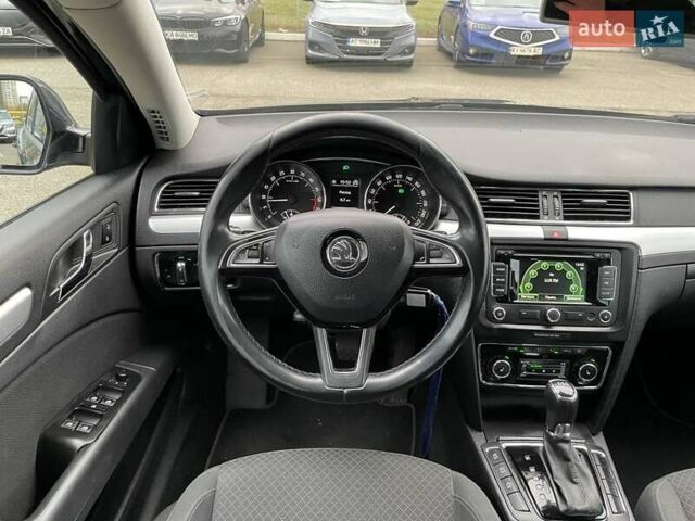 Шкода Суперб 2014 у Києві на Automoto.ua Чорний Шкода Суперб, об'ємом двигуна 1.97 л та пробігом 236 тис. км за 13990 $, фото 12 на Automoto.ua