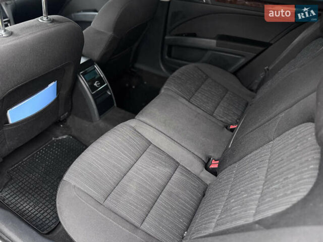 Черный Шкода Суперб, объемом двигателя 2 л и пробегом 302 тыс. км за 11400 $, фото 28 на Automoto.ua