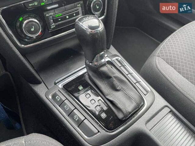 Шкода Суперб 2014 у Києві на Automoto.ua Чорний Шкода Суперб, об'ємом двигуна 1.97 л та пробігом 236 тис. км за 13990 $, фото 23 на Automoto.ua