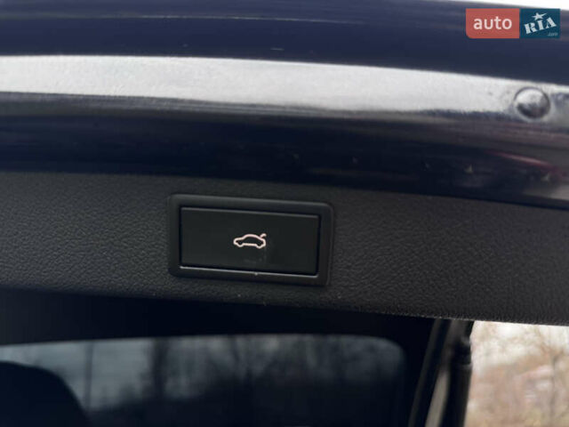 Черный Шкода Суперб, объемом двигателя 2 л и пробегом 302 тыс. км за 11400 $, фото 18 на Automoto.ua