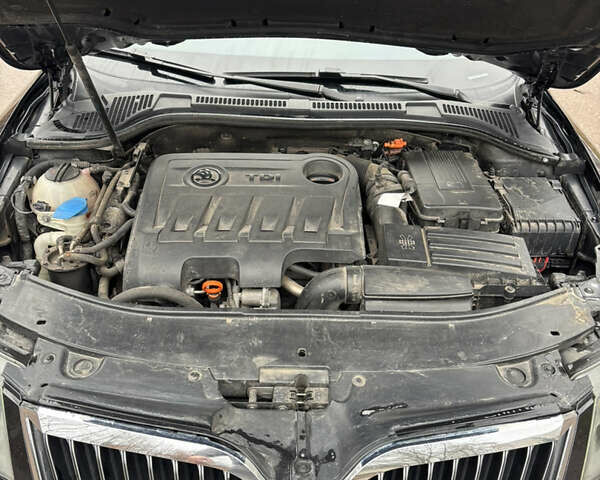 Черный Шкода Суперб, объемом двигателя 2 л и пробегом 316 тыс. км за 12299 $, фото 39 на Automoto.ua