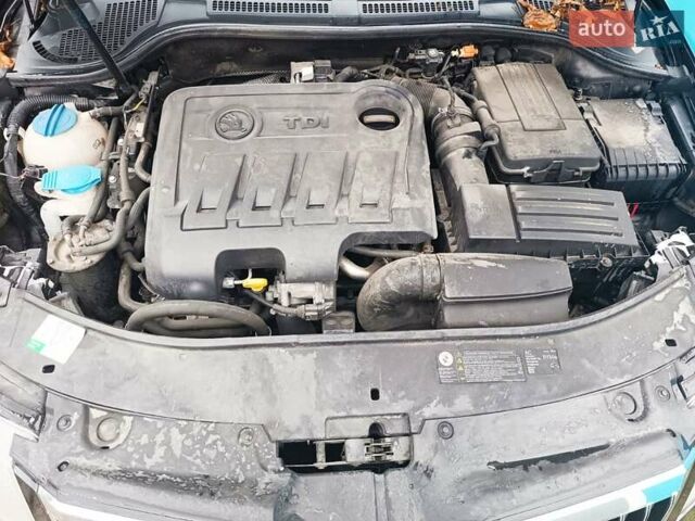 Черный Шкода Суперб, объемом двигателя 2 л и пробегом 323 тыс. км за 4632 $, фото 7 на Automoto.ua