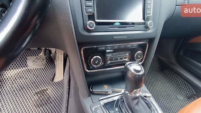 Черный Шкода Суперб, объемом двигателя 1.97 л и пробегом 253 тыс. км за 12600 $, фото 11 на Automoto.ua
