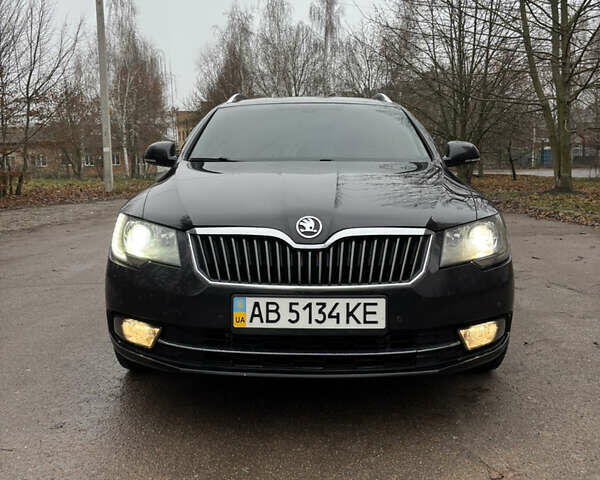 Черный Шкода Суперб, объемом двигателя 2 л и пробегом 316 тыс. км за 12299 $, фото 1 на Automoto.ua