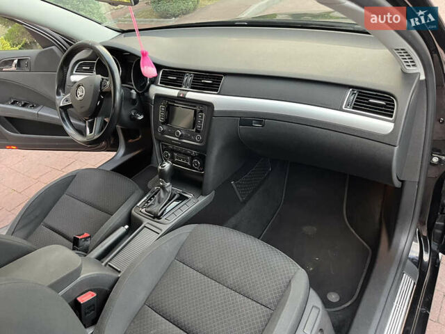 Черный Шкода Суперб, объемом двигателя 2 л и пробегом 255 тыс. км за 12999 $, фото 63 на Automoto.ua