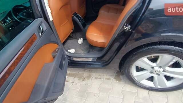 Черный Шкода Суперб, объемом двигателя 1.97 л и пробегом 253 тыс. км за 12600 $, фото 3 на Automoto.ua