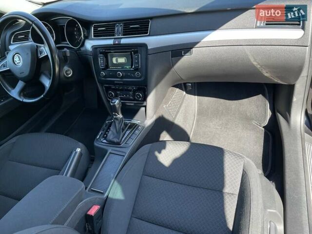 Черный Шкода Суперб, объемом двигателя 2 л и пробегом 272 тыс. км за 13499 $, фото 21 на Automoto.ua
