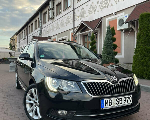 Черный Шкода Суперб, объемом двигателя 2 л и пробегом 245 тыс. км за 13300 $, фото 2 на Automoto.ua