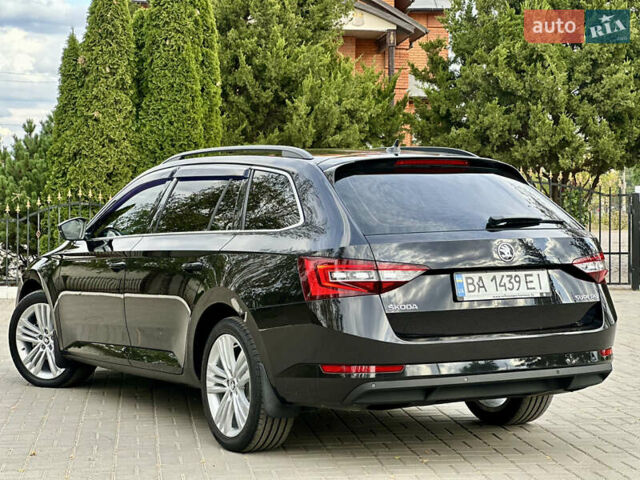 Чорний Шкода Суперб, об'ємом двигуна 1.97 л та пробігом 215 тис. км за 15300 $, фото 9 на Automoto.ua