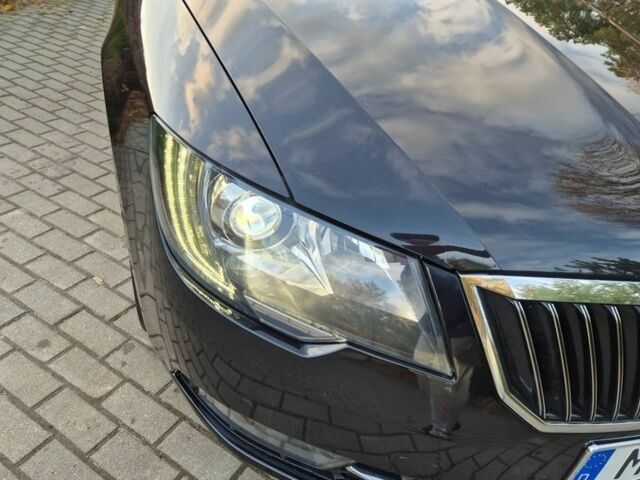 Черный Шкода Суперб, объемом двигателя 2 л и пробегом 240 тыс. км за 7800 $, фото 3 на Automoto.ua