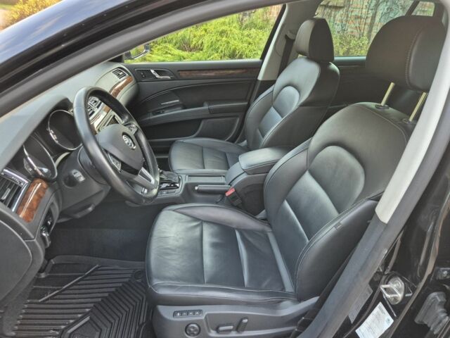 Черный Шкода Суперб, объемом двигателя 2 л и пробегом 240 тыс. км за 7800 $, фото 14 на Automoto.ua