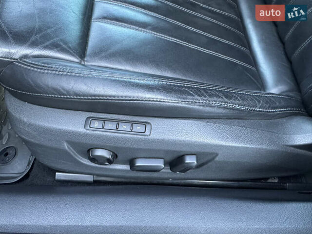 Черный Шкода Суперб, объемом двигателя 1.6 л и пробегом 267 тыс. км за 13700 $, фото 12 на Automoto.ua