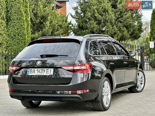 Чорний Шкода Суперб, об'ємом двигуна 1.97 л та пробігом 215 тис. км за 15300 $, фото 13 на Automoto.ua