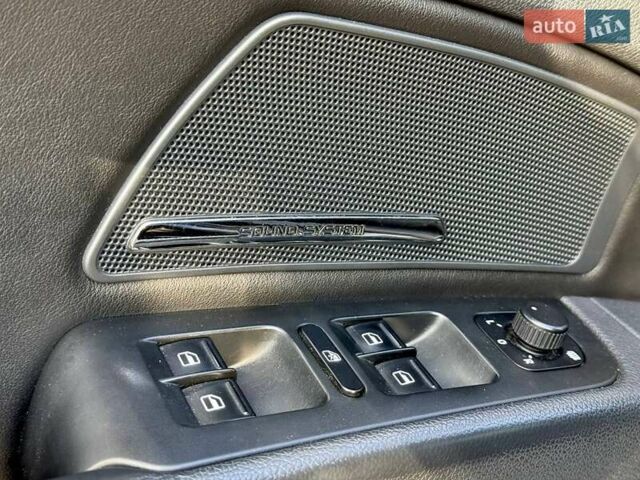 Чорний Шкода Суперб, об'ємом двигуна 2 л та пробігом 249 тис. км за 13500 $, фото 32 на Automoto.ua