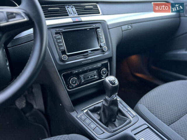 Черный Шкода Суперб, объемом двигателя 1.6 л и пробегом 219 тыс. км за 12999 $, фото 46 на Automoto.ua