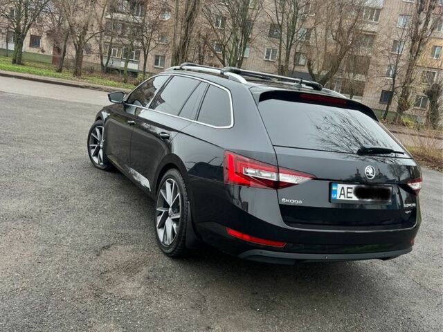 Черный Шкода Суперб, объемом двигателя 2 л и пробегом 243 тыс. км за 19900 $, фото 5 на Automoto.ua