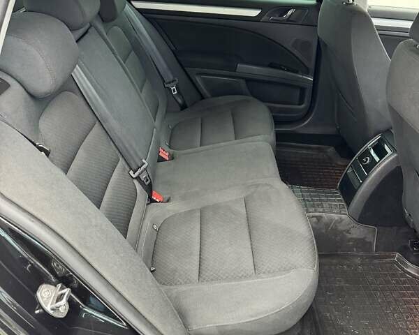 Шкода Суперб 2015 у Черкасах на Automoto.ua Чорний Шкода Суперб, об'ємом двигуна 1.97 л та пробігом 236 тис. км за 13799 $, фото 10 на Automoto.ua