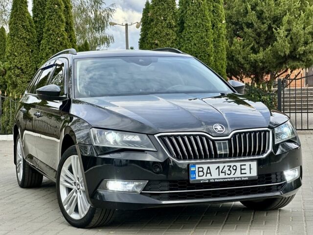 Чорний Шкода Суперб, об'ємом двигуна 2 л та пробігом 215 тис. км за 15300 $, фото 15 на Automoto.ua