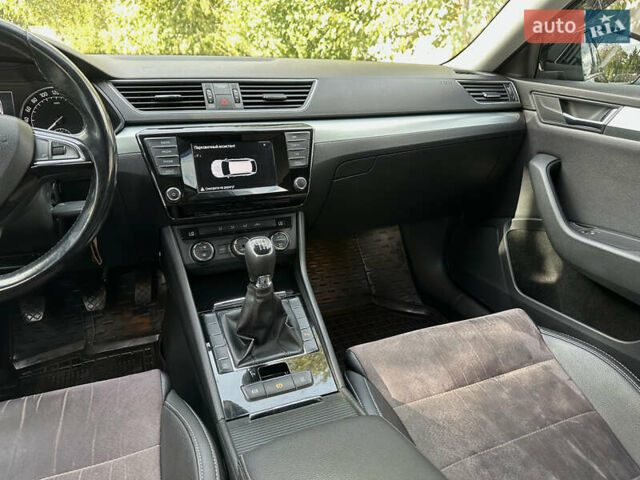 Чорний Шкода Суперб, об'ємом двигуна 1.97 л та пробігом 215 тис. км за 15300 $, фото 24 на Automoto.ua