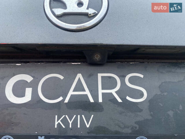 Чорний Шкода Суперб, об'ємом двигуна 1.6 л та пробігом 240 тис. км за 14499 $, фото 14 на Automoto.ua