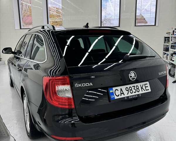 Шкода Суперб 2015 у Черкасах на Automoto.ua Чорний Шкода Суперб, об'ємом двигуна 1.97 л та пробігом 236 тис. км за 13799 $, фото 6 на Automoto.ua