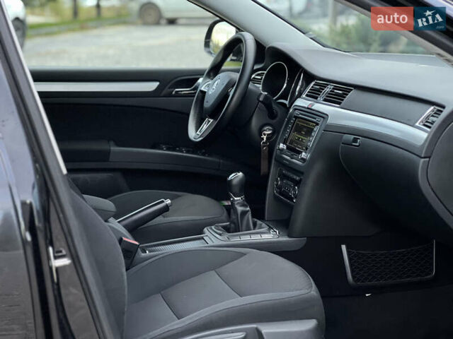 Черный Шкода Суперб, объемом двигателя 1.6 л и пробегом 219 тыс. км за 12999 $, фото 64 на Automoto.ua