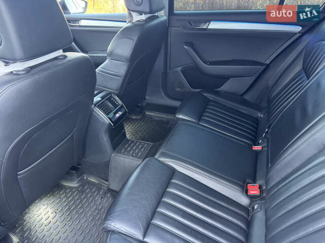 Черный Шкода Суперб, объемом двигателя 1.6 л и пробегом 267 тыс. км за 13700 $, фото 18 на Automoto.ua