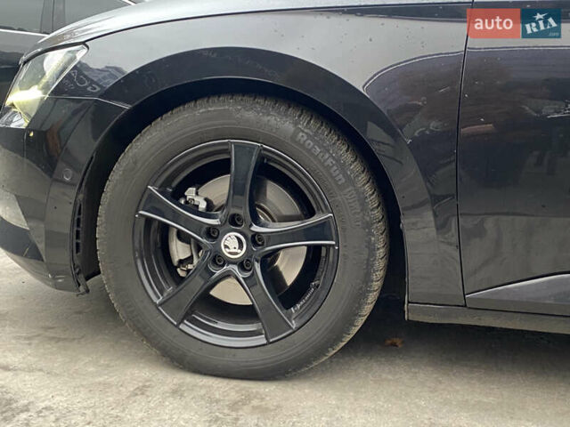 Чорний Шкода Суперб, об'ємом двигуна 1.6 л та пробігом 240 тис. км за 14499 $, фото 6 на Automoto.ua