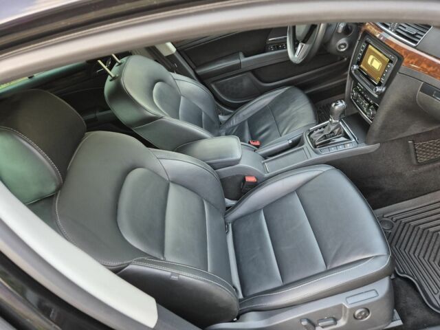 Черный Шкода Суперб, объемом двигателя 2 л и пробегом 240 тыс. км за 7800 $, фото 15 на Automoto.ua