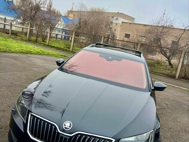 Черный Шкода Суперб, объемом двигателя 2 л и пробегом 243 тыс. км за 19900 $, фото 3 на Automoto.ua