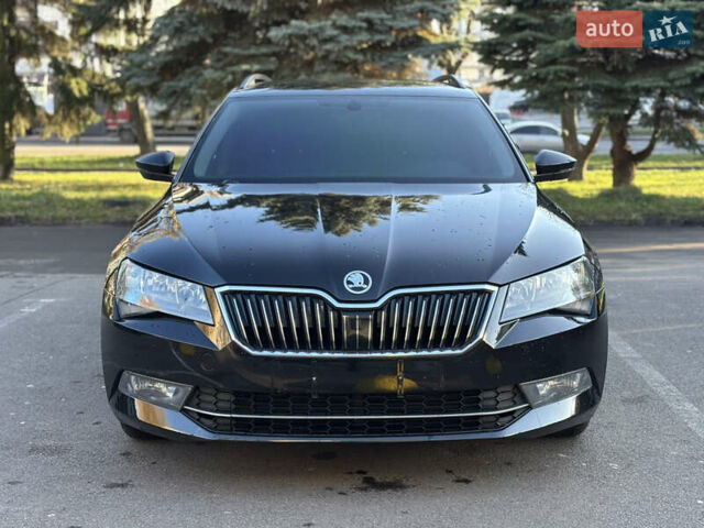 Черный Шкода Суперб, объемом двигателя 1.6 л и пробегом 280 тыс. км за 12800 $, фото 1 на Automoto.ua