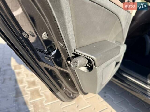 Чорний Шкода Суперб, об'ємом двигуна 2 л та пробігом 249 тис. км за 13500 $, фото 47 на Automoto.ua