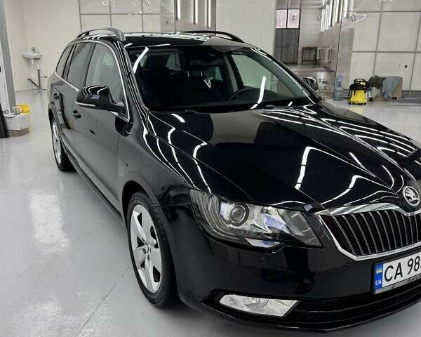 Шкода Суперб 2015 у Черкасах на Automoto.ua Чорний Шкода Суперб, об'ємом двигуна 1.97 л та пробігом 236 тис. км за 13799 $, фото 7 на Automoto.ua