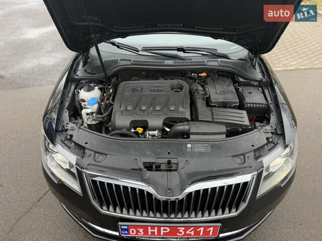 Черный Шкода Суперб, объемом двигателя 2 л и пробегом 235 тыс. км за 15500 $, фото 49 на Automoto.ua