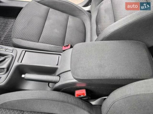 Черный Шкода Суперб, объемом двигателя 1.97 л и пробегом 294 тыс. км за 14500 $, фото 20 на Automoto.ua