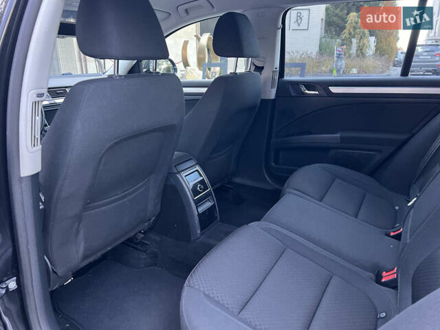 Черный Шкода Суперб, объемом двигателя 1.6 л и пробегом 219 тыс. км за 12999 $, фото 33 на Automoto.ua