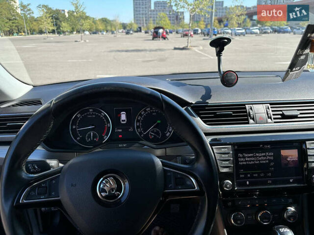 Шкода Суперб 2015 у Києві на Automoto.ua Чорний Шкода Суперб, об'ємом двигуна 1.6 л та пробігом 237 тис. км за 13500 $, фото 19 на Automoto.ua