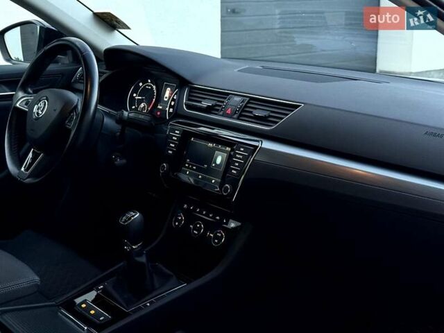 Черный Шкода Суперб, объемом двигателя 1.97 л и пробегом 274 тыс. км за 14999 $, фото 22 на Automoto.ua