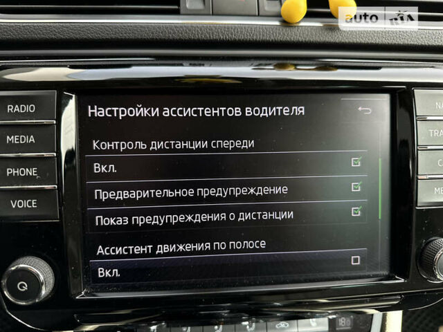 Чорний Шкода Суперб, об'ємом двигуна 2 л та пробігом 211 тис. км за 20800 $, фото 60 на Automoto.ua