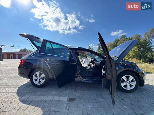 Чорний Шкода Суперб, об'ємом двигуна 2 л та пробігом 270 тис. км за 16900 $, фото 31 на Automoto.ua