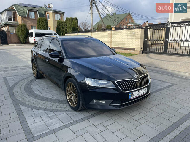 Черный Шкода Суперб, объемом двигателя 2 л и пробегом 250 тыс. км за 15500 $, фото 1 на Automoto.ua