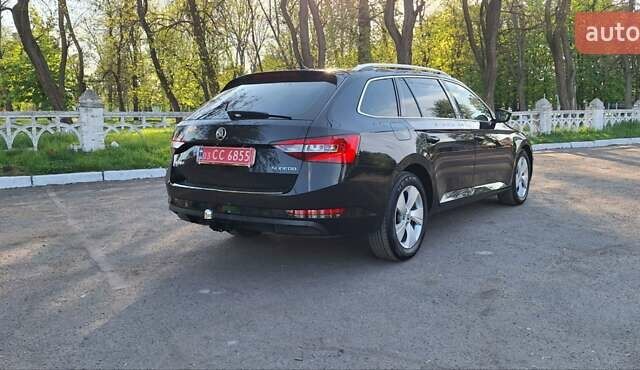 Черный Шкода Суперб, объемом двигателя 0 л и пробегом 192 тыс. км за 14700 $, фото 5 на Automoto.ua