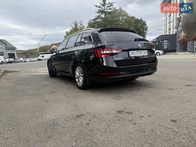 Черный Шкода Суперб, объемом двигателя 2 л и пробегом 280 тыс. км за 15500 $, фото 10 на Automoto.ua