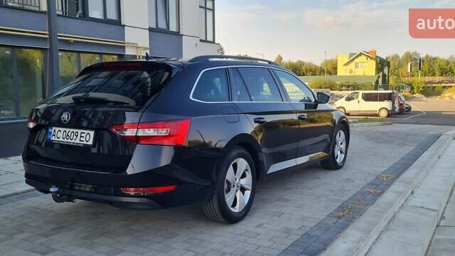 Черный Шкода Суперб, объемом двигателя 2 л и пробегом 273 тыс. км за 15900 $, фото 4 на Automoto.ua
