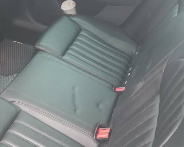 Черный Шкода Суперб, объемом двигателя 1.6 л и пробегом 262 тыс. км за 16200 $, фото 6 на Automoto.ua