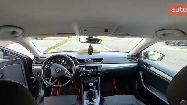 Черный Шкода Суперб, объемом двигателя 2 л и пробегом 273 тыс. км за 15900 $, фото 10 на Automoto.ua